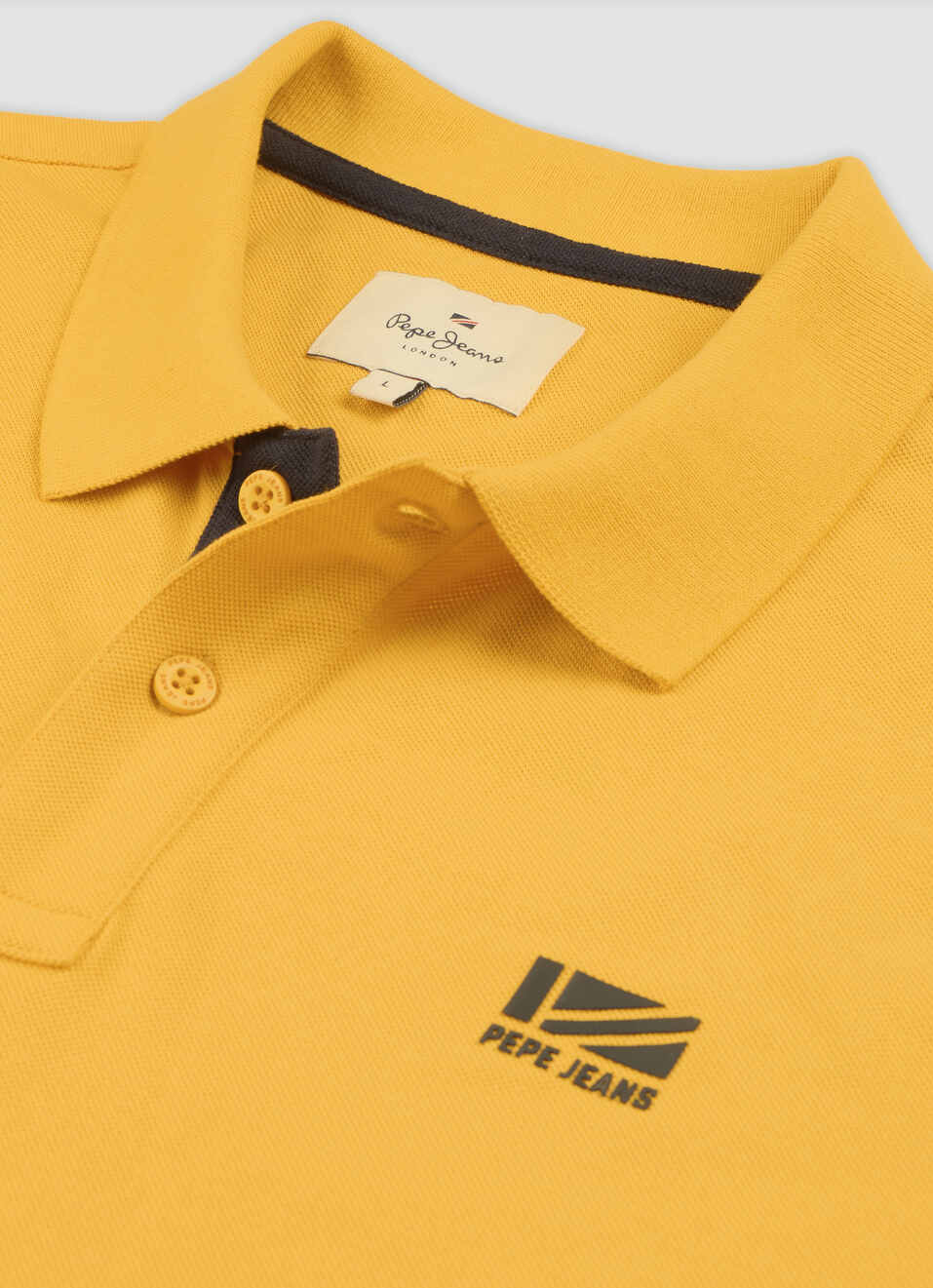 Men Yellow Solid Short Sleeves Polo, , large image number 7