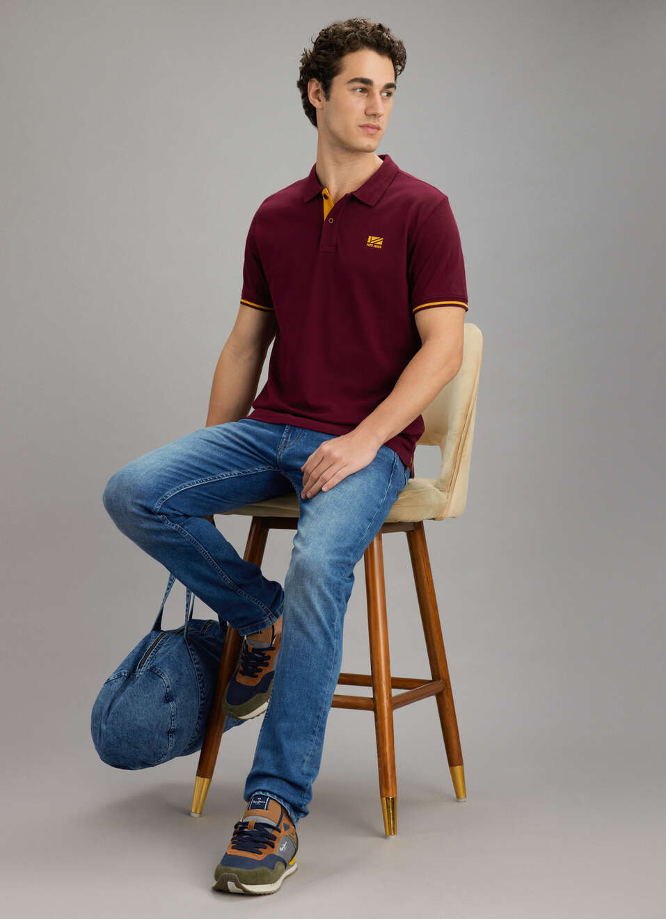 Men Red Solid Short Sleeves Polo, , large image number 5