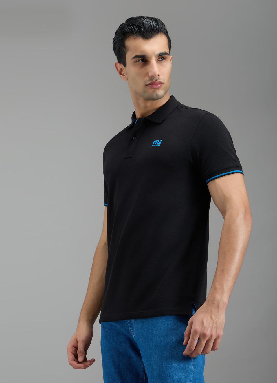 Men Black Solid Short Sleeves Polo, , large image number 3