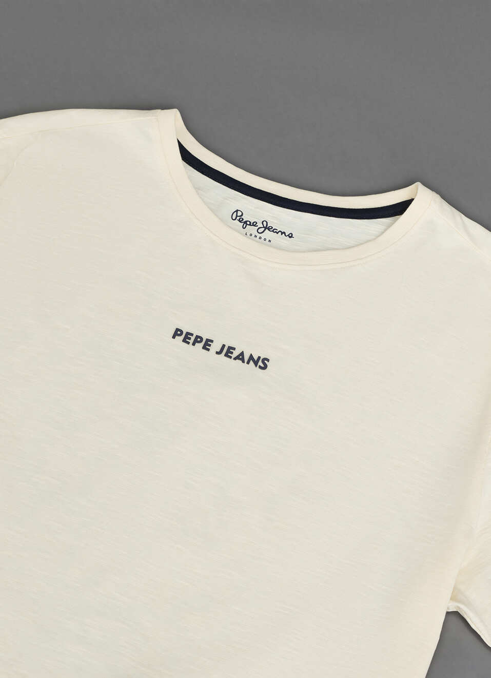 Men Ivory White Relaxed Fit Short Sleeve Graphic T-shirt, , large image number 3