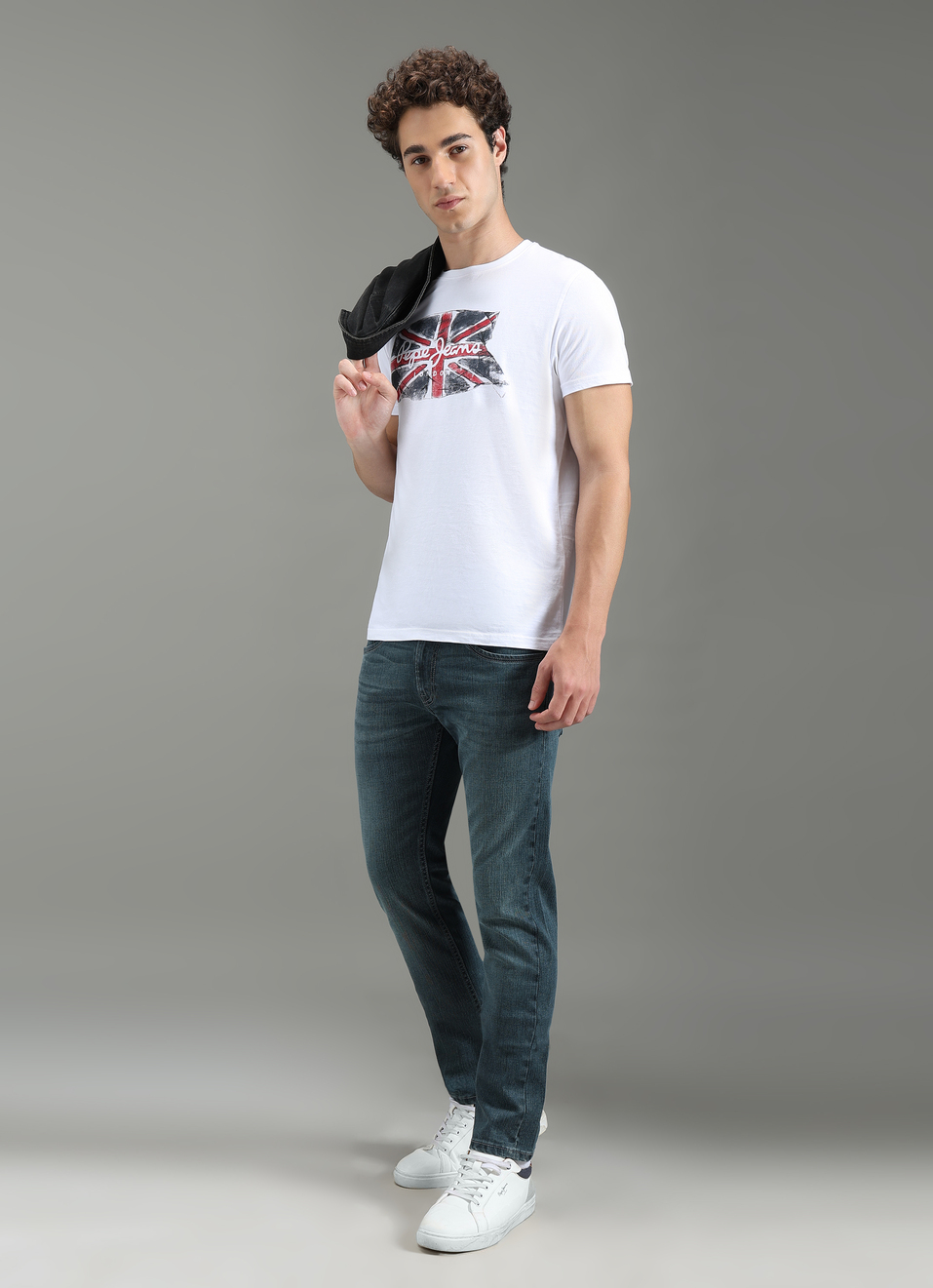 Men White Graphic Slim Fit T-shirt, , large image number 5