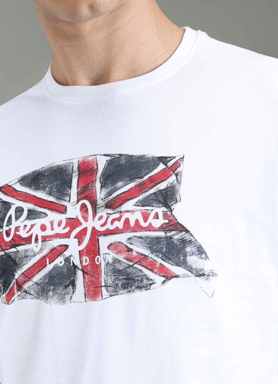 Men White Graphic Slim Fit T-shirt, , large image number 6