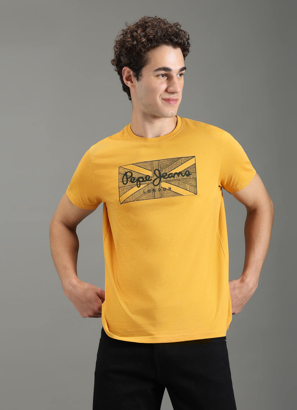 Men Yellow Slim Fit Graphic T-shirt, , large image number 1