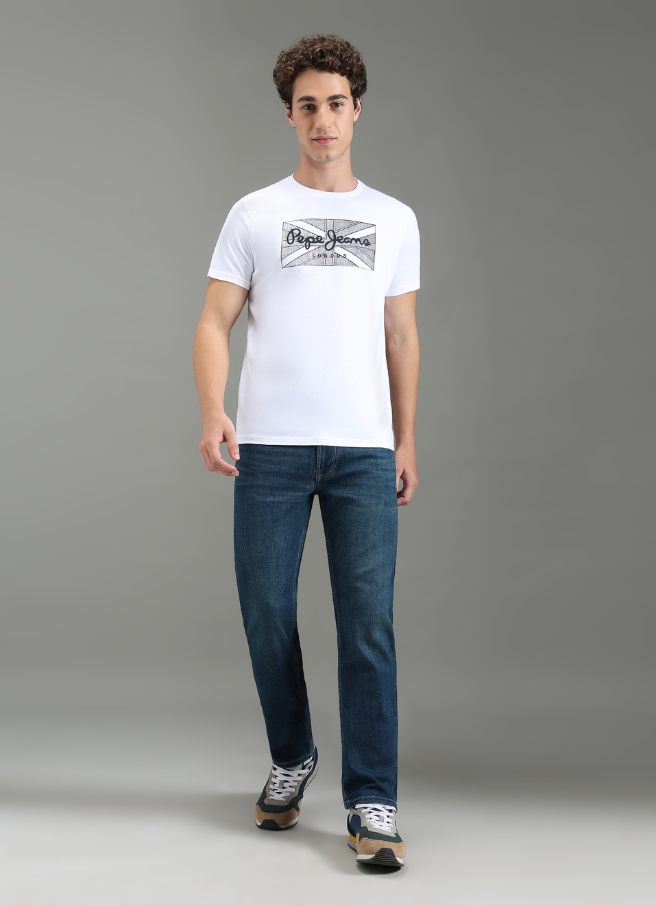 Men White Slim Fit Graphic T-shirt, , large image number 5