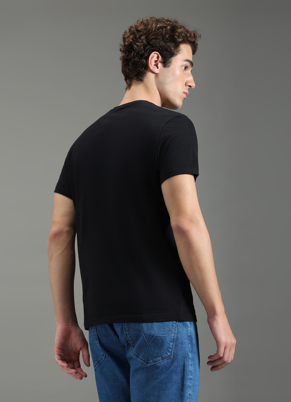 Men Black Slim Fit Graphic T-shirt, , large image number 2