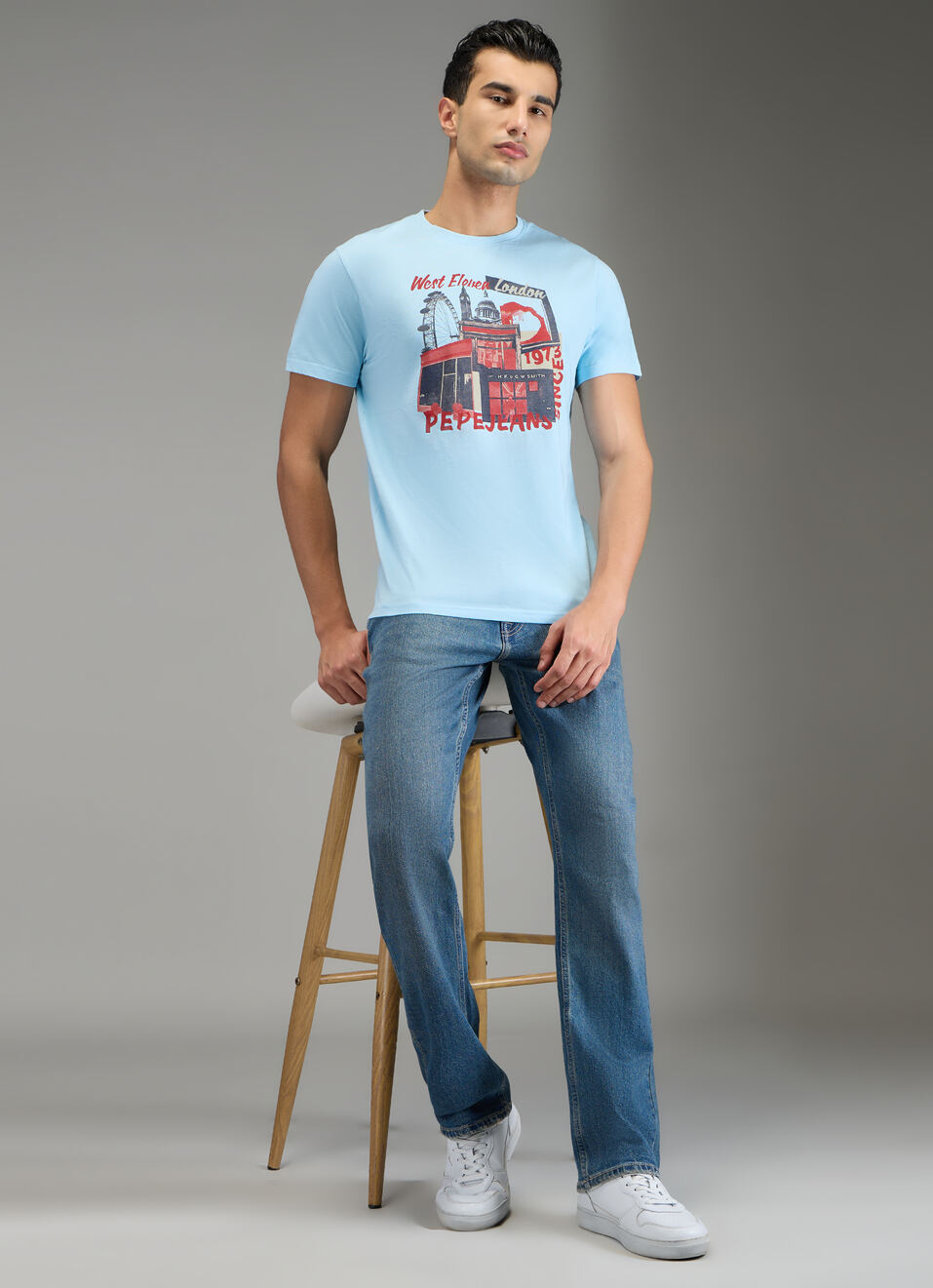 Men Blue Graphic Print Slim Fit T-shirt, , large image number 5