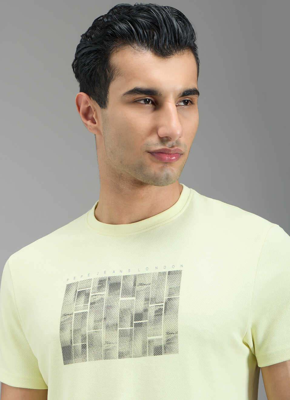 Men Yellow Graphic Print Slim Fit T-shirt, , large image number 4