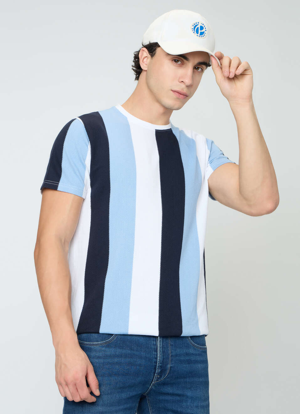 Men Blue Striped Slim Fit T-shirt, , large image number 0