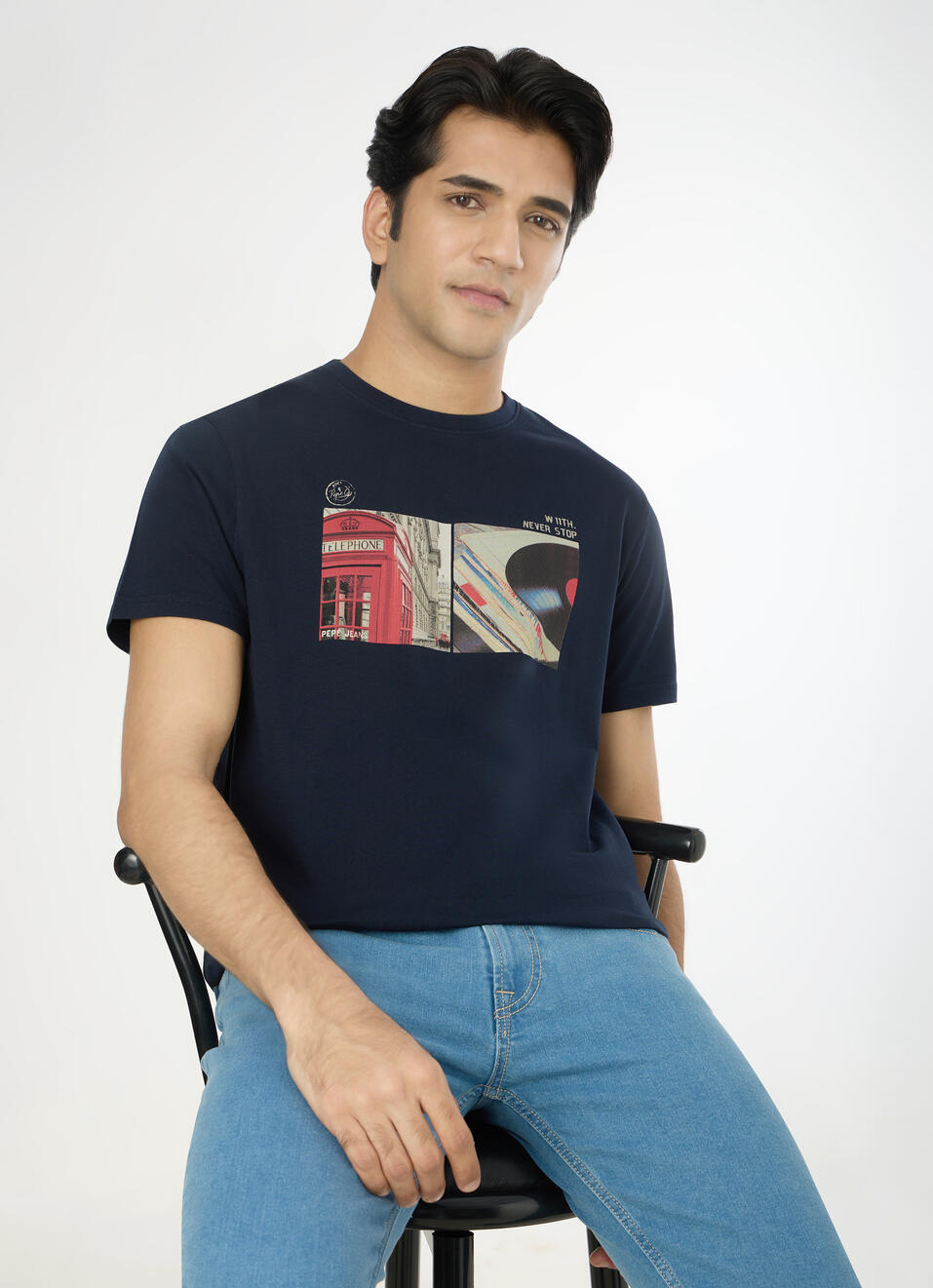 Men Navy Slim Graphic T-shirt, , large image number 0