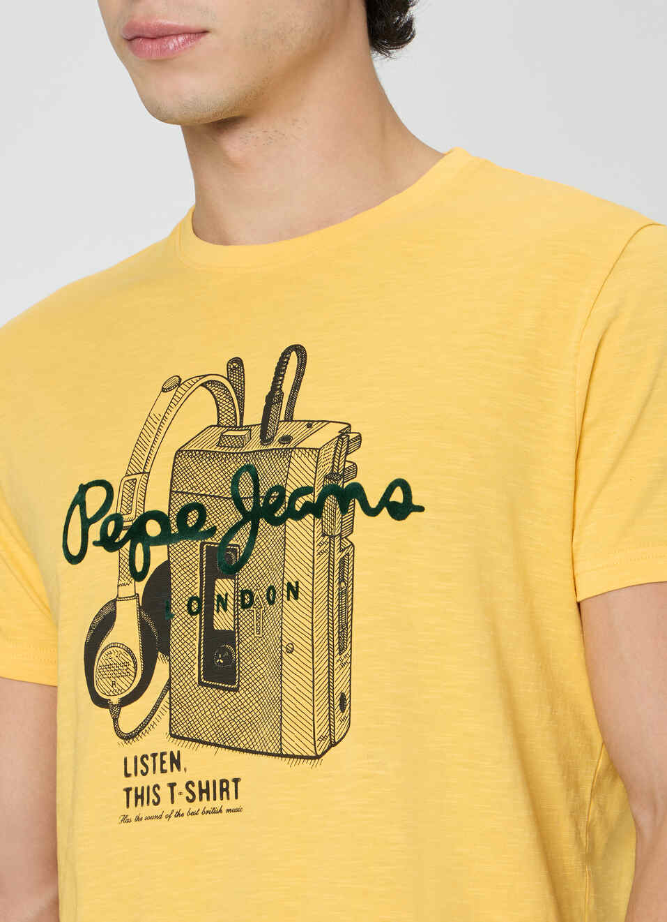 Men Yellow Graphic Print Slim Fit T-shirt, , large image number 6