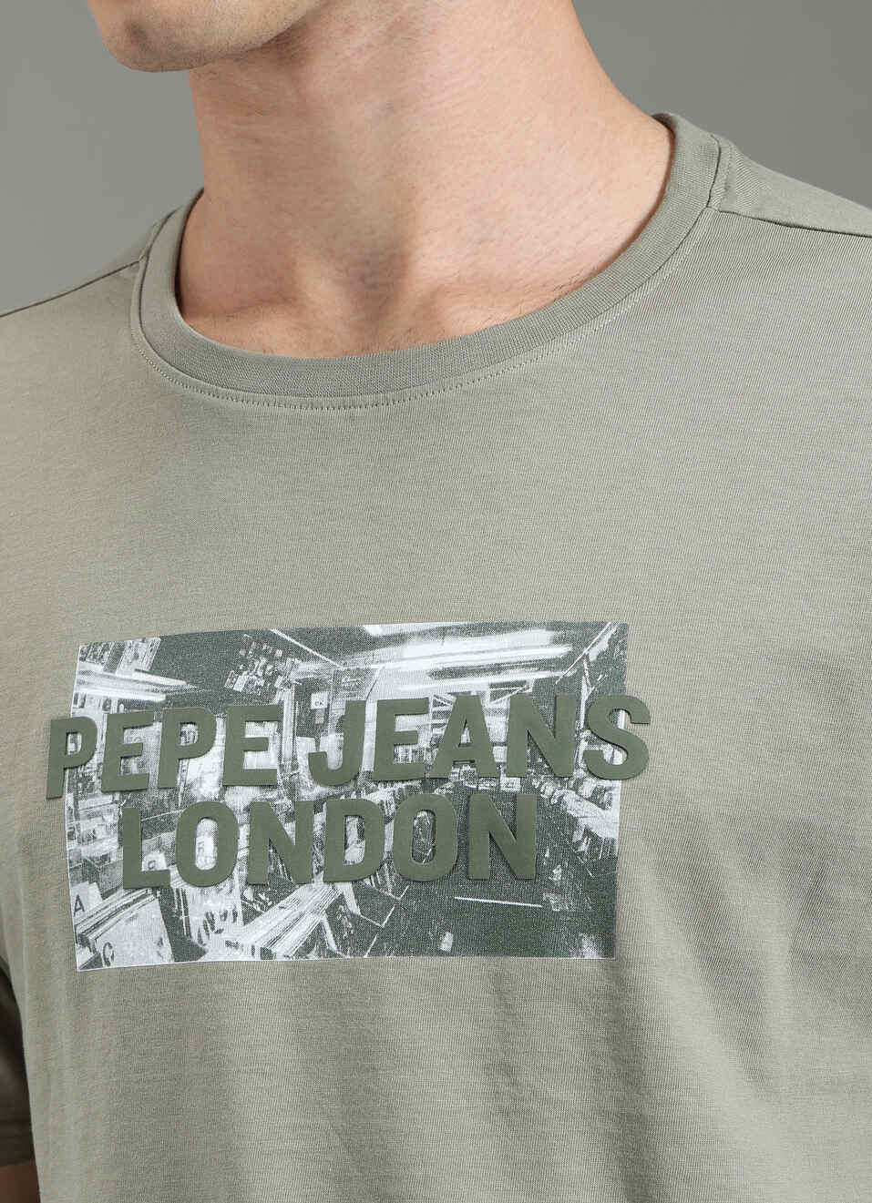 Men Green Relaxed Fit Graphic T-shirt, , large image number 6