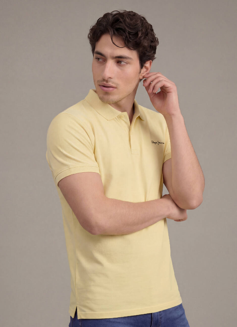 Men Yellow Solid Short Sleeves Polo, , large image number 3