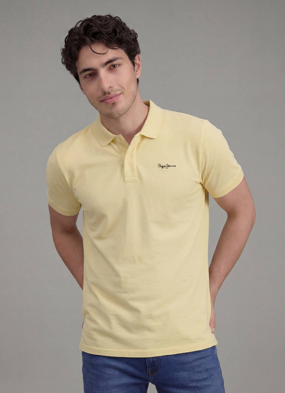 Men Yellow Solid Short Sleeves Polo, , large image number 0