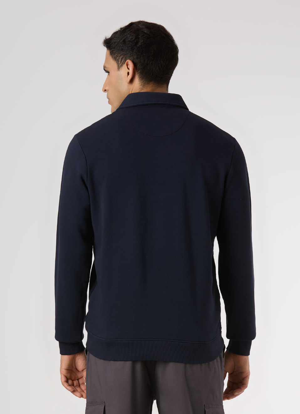 Men Navy Regular Fit Solid Polo Neck Sweatshirt, , large image number 2